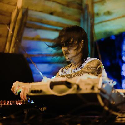 Monument Festival 2025 : DOLTZ (live) Monument Festival 2025 : DOLTZ (live)