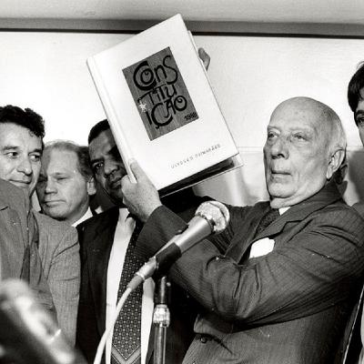 Livro resgata debate sobre direito à alfabetização na Constituinte de 1987