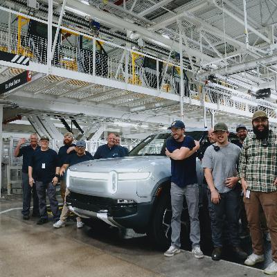 Rivian R1 Dual Motor vs Quad Motor Comparison