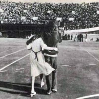 Spinetta: homenaje al flaco y la historia de muchacha ojos papel , su primer amor Spinetta: homenaje al flaco y la historia de muchacha ojos papel , su primer amor