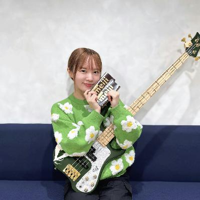 ベース・マガジン11月号での対談話や「チョコっとベース相談」をお届け❣️番組の感想は #MINAの軽音部 で呟いてね! ベース・マガジン11月号での対談話や「チョコっとベース相談」をお届け❣️番組の感想は #MINAの軽音部 で呟いてね!