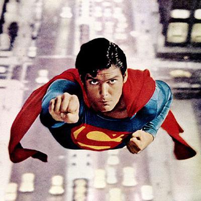 Superhéroes y Sub-ciencia, Parte I.