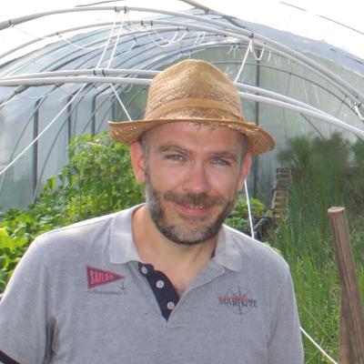 #8 Se reconvertir dans le maraîchage biologique - Nicolas - Maraîcher en permaculture #8 Se reconvertir dans le maraîchage biologique - Nicolas - Maraîcher en permaculture