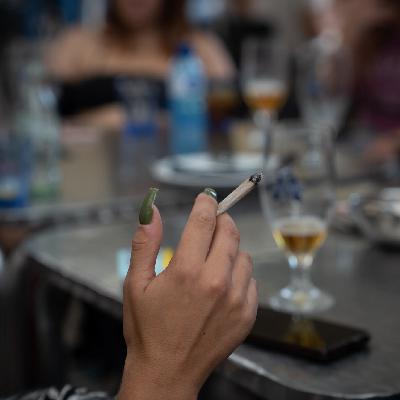 La Ventana a las 16h | "Estábamos tardando": la nueva ley antitabaco es recibida con entusiasmo por los expertos