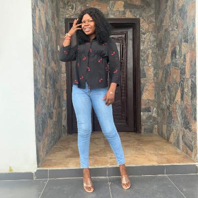 Meet Omawunmi on Under 40 CEO with Zeebah on ZeebahTALKS the podcast.