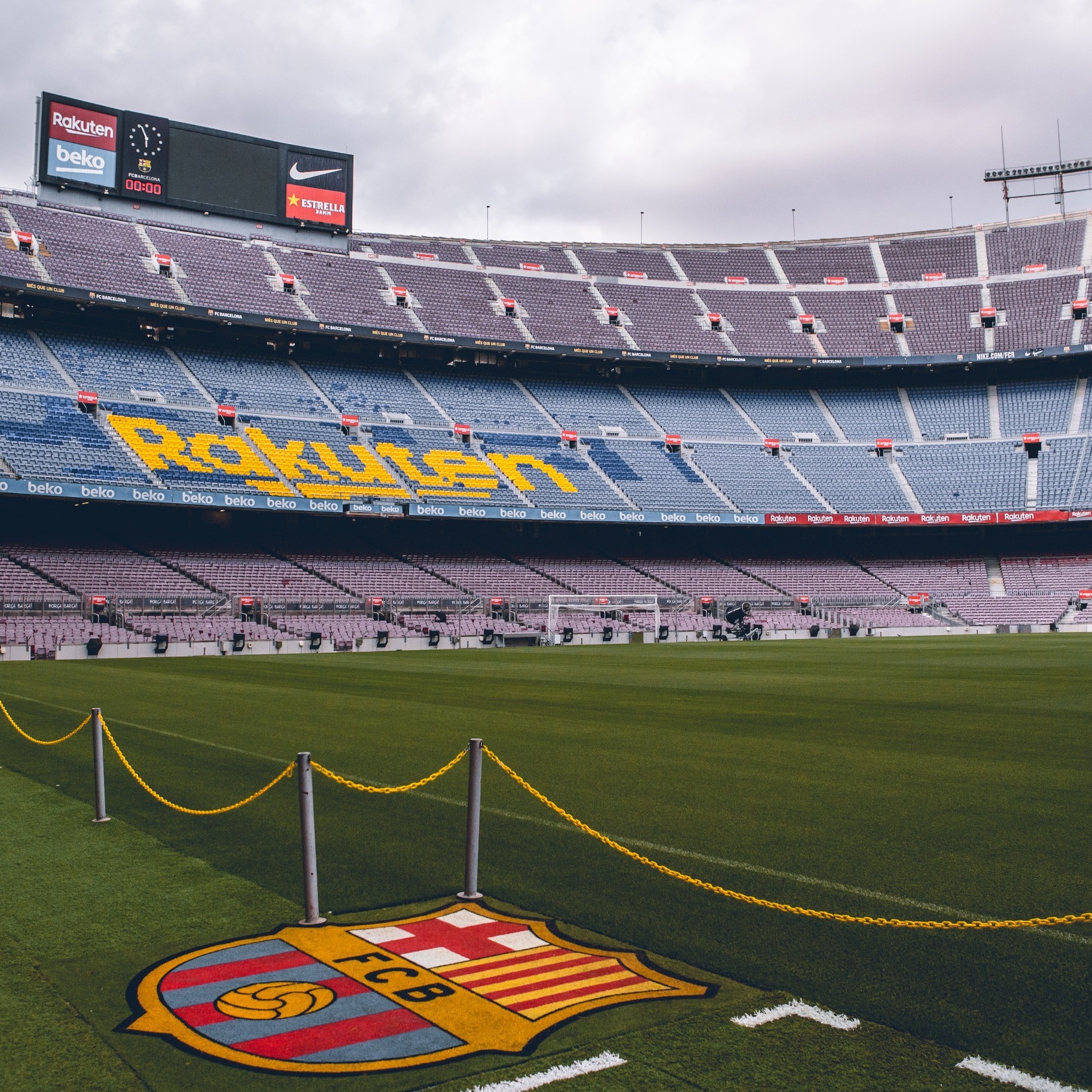 رادیو متروک S01E09 - Barcelona