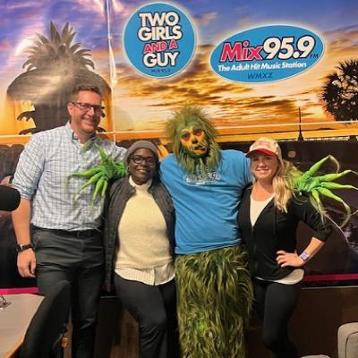 Best Of 2GG: The Grinch in Studio