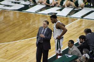 SITM: Izzo's 'I don't care about the fanbase' comment, Greg Frey at Michigan