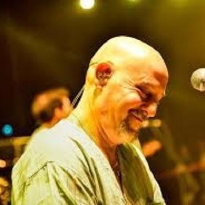 JUAN SUBIRÁ DE BERSUIT VERGARABAT, NUEVO DISCO Y GIRA POR EL CHILE