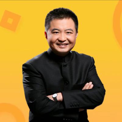 习维尼荣获2025年全球最蠢殊荣 20251219 #翟山鹰 #翟山鹰TalkShow