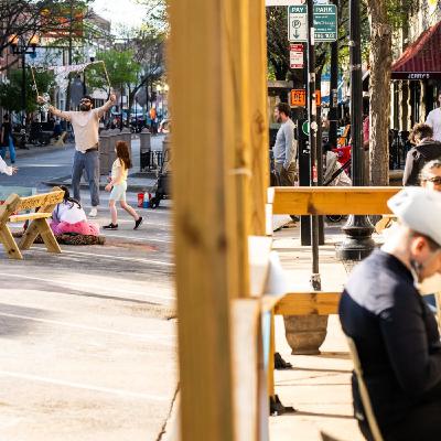 Will Chicago Close More Streets And Create More Pedestrian Malls?