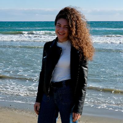 Urban chat by the Mediterranean Sea | Katerina Pavlidi