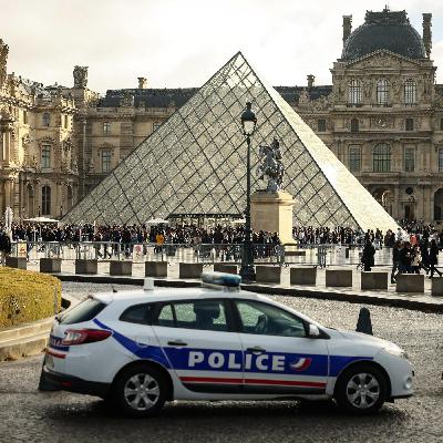 Nach Louvre-Diebstahl: Zwei Tatverdächtige festgenommen Nach Louvre-Diebstahl: Zwei Tatverdächtige festgenommen