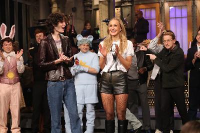 SNL Nerds – Episode 361 – Nikki Glaser and sombr