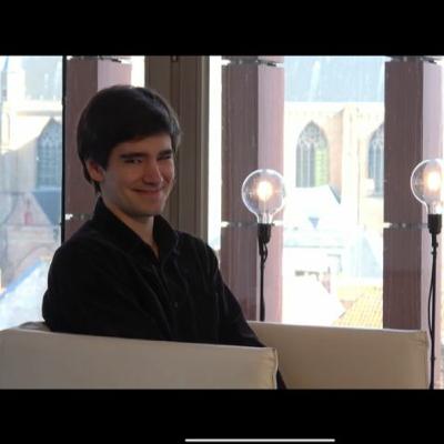 Omkader je met mensen die je genegen zijn | Bram De Looze Omkader je met mensen die je genegen zijn | Bram De Looze