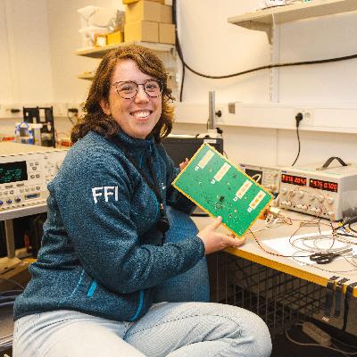 Anette lager dingser som lytter - FFIs sommerpodkast #5 Anette lager dingser som lytter - FFIs sommerpodkast #5