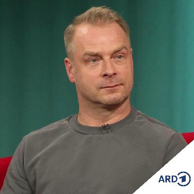 "Nord bei Nordwest"-Star Hinnerk Schönemann im Sofa-Talk