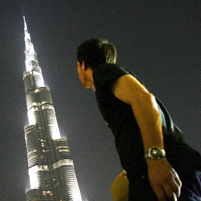 #11 Auf den Grill geworfen – Dubai, Vereinigte Arabische Emirate #11 Auf den Grill geworfen – Dubai, Vereinigte Arabische Emirate