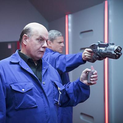 FLASHBACKS: A FLASH REWATCH PODCAST EP 26: "FAMILY OF ROGUES" REVIEW