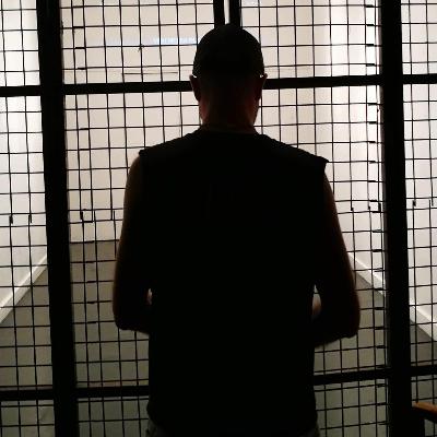 01 - שרדר עוזב