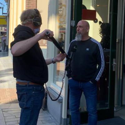 Platenzaak-baas Bobby is verhuist naar nieuwe locatie | Op De Straat Platenzaak-baas Bobby is verhuist naar nieuwe locatie | Op De Straat