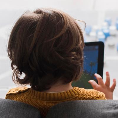 ECA digital amplia proteção de crianças e adolescentes na internet