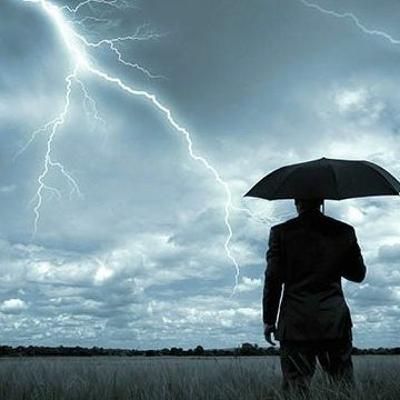 Nenhuma tempestade dura para sempre