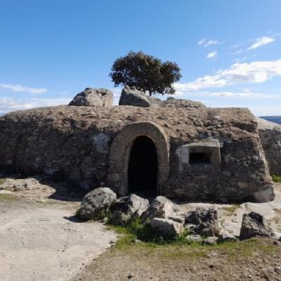 El espíritu opresor del bunker de Navalagamella - Madrid Misterioso 6x46