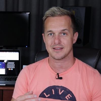 "Cursed or Blessed?" - Verse of the Day Podcast 17 (Heinz Winckler) "Cursed or Blessed?" - Verse of the Day Podcast 17 (Heinz Winckler)