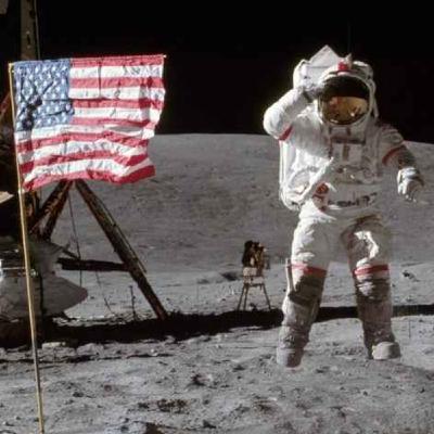Wettlauf zum Mond: Vom Kalten Krieg zu Apollo 11 - Interview mit Journalist Ulli Kulke