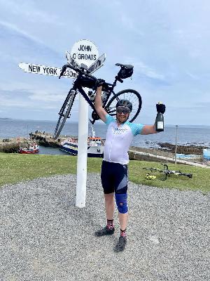 Cycling LEJOG on Chemotherapy - Gareth Emmerson Cycling LEJOG on Chemotherapy - Gareth Emmerson