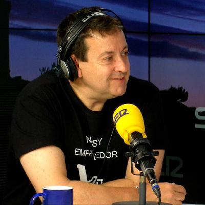 "Me lo dijeron después de comérmelo": el día que Antoni Daimiel acabó comiendo samuros pensando que era pollo "Me lo dijeron después de comérmelo": el día que Antoni Daimiel acabó comiendo samuros pensando que era pollo