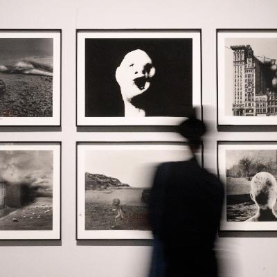 Zwischen Alltag und Albtraum: David Lynch Ausstellung in Berlin Zwischen Alltag und Albtraum: David Lynch Ausstellung in Berlin