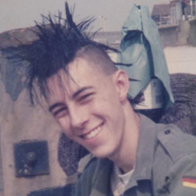 Si talks to Alison for Punk Stories UK about his turbulent younger years Si talks to Alison for Punk Stories UK about his turbulent younger years