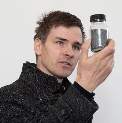 #38 – Miha Grilc: Z novim, pilotnim katalitičnim reaktorjem do uporabnih kemikalij #38 – Miha Grilc: Z novim, pilotnim katalitičnim reaktorjem do uporabnih kemikalij