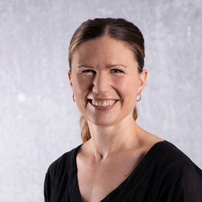 Stephanie Hougaard: Når trivsel bliver en præmis for performance, ikke en præmie