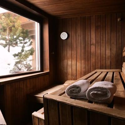 Naked saunas in Ireland with Roseanna Cooney