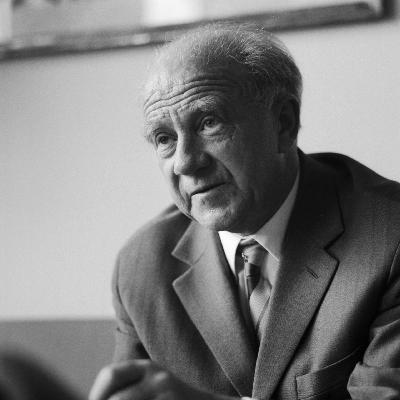 Werner Heisenberg über die Chancen der Kernenergie – Atomkocher für die Hausfrau? | 3.1.1951 Werner Heisenberg über die Chancen der Kernenergie – Atomkocher für die Hausfrau? | 3.1.1951