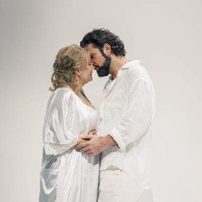 Wie ein Politkrimi: Richard Wagners „Lohengrin“ am Badischen Staatstheater Wie ein Politkrimi: Richard Wagners „Lohengrin“ am Badischen Staatstheater