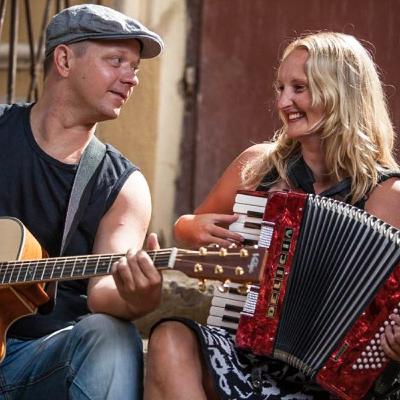 Na otázky odpovedá Tomáš Bobrovniczký Na otázky odpovedá Tomáš Bobrovniczký