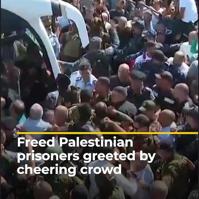 Freed Palestinian prisoners greeted by cheering crowd | AJ #shorts