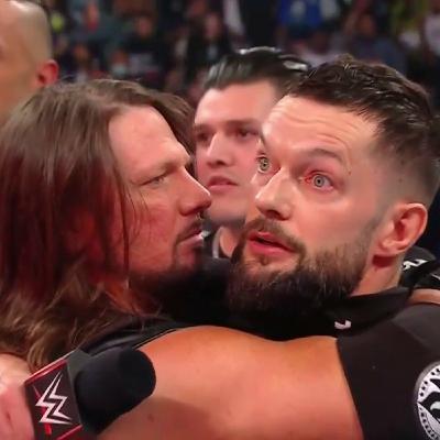 Episode 189: Hardest Part of the Ring: WWE RAW 10/10/22: Let's get ready to stop it