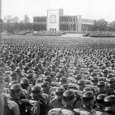 Der Nationalsozialismus: Deutschland 1933–1945 Der Nationalsozialismus: Deutschland 1933–1945