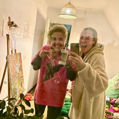 Nosotras Oksana & Amapola