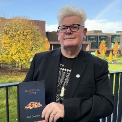 Ep 70 - Writer, musician & academic Eoin Devereux on his debut poetry collection