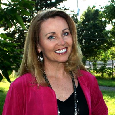 A Stylish Way to Fight Human Trafficking with Dawn Manske, founder of Made For Freedom