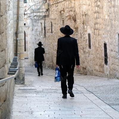 (108) Kitzur Shulchan Aruch 129:5-9 Rosh Hashana / Aseres Yemei Teshuva (108) Kitzur Shulchan Aruch 129:5-9 Rosh Hashana / Aseres Yemei Teshuva