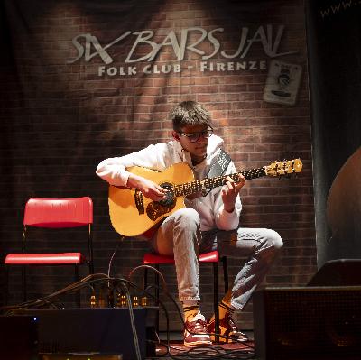 Sense of Place: Finger-style guitar is king at this Tuscan music venue