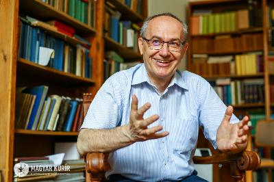 A történelem és a változó gondolkodás