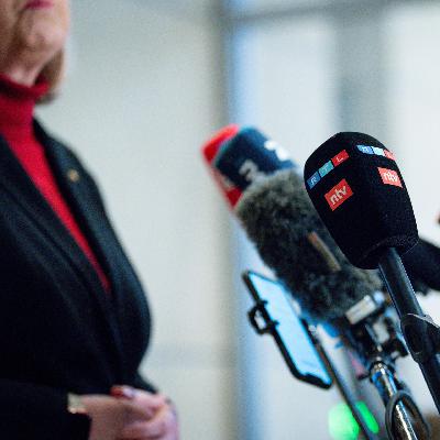 Interviews - Gegen die "Informationsvernebelung"